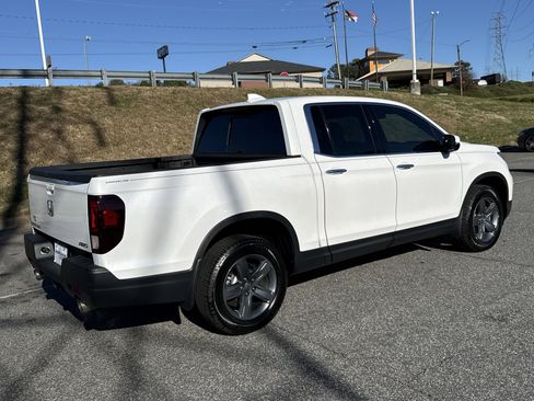 Used 2023 Honda Ridgeline RTL-E image 10