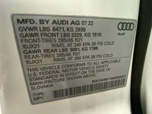 Used 2022 Audi Q8 Premium AWD/4WD image 57