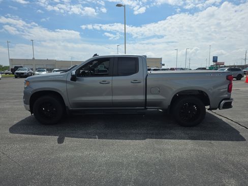 Used 2023 Chevrolet Silverado 1500 LT AWD/4WD image 6