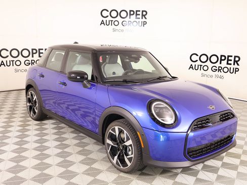 New 2026 MINI Cooper 4-Door Hardtop FWD image 1