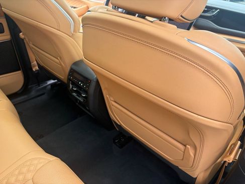 Used 2023 Jeep Grand Cherokee Summit AWD/4WD image 57