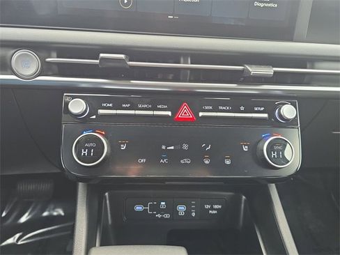 Certified 2025 Hyundai Tucson SEL image 18