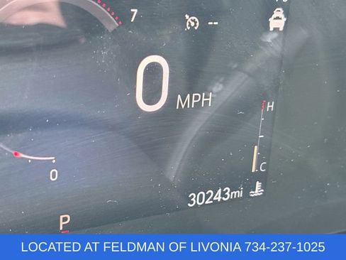 Certified 2025 Buick Encore GX Preferred FWD image 12