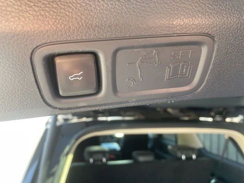 Used 2024 Ford Expedition Max XLT AWD/4WD image 68