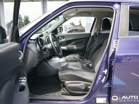 Used 2016 Nissan Juke SV AWD/4WD image 13