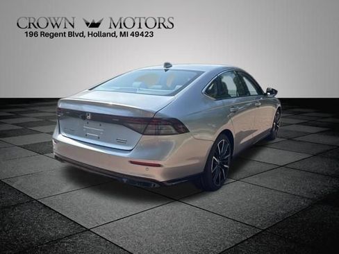 New 2026 Honda Accord Touring image 10