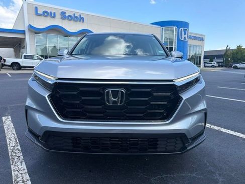 Certified 2025 Honda CR-V EX image 3