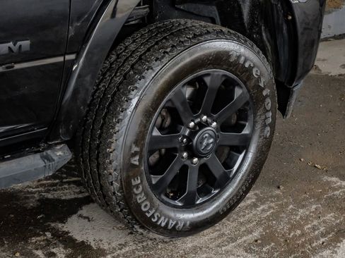 Used 2019 RAM 2500 Laramie w/ Black Appearance Package AWD/4WD image 62