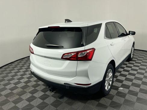Used 2020 Chevrolet Equinox LT image 3