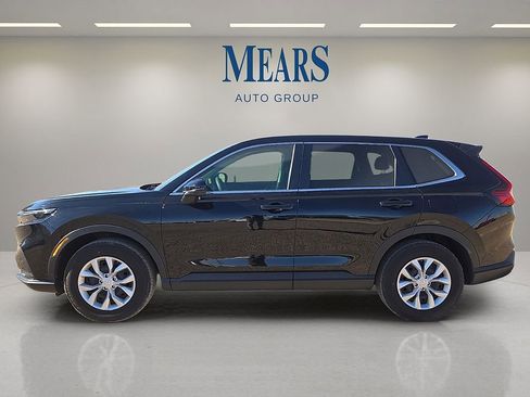 Used 2025 Honda CR-V LX image 2