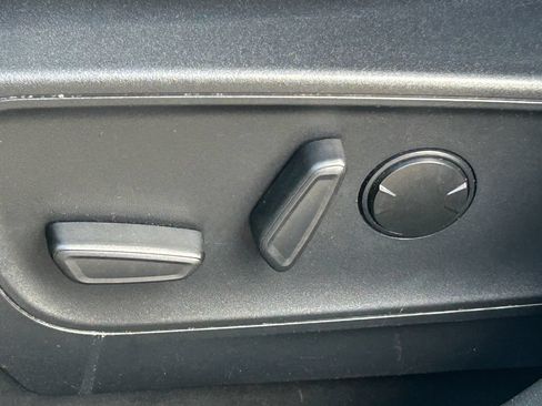 Used 2024 Ford Escape Active AWD/4WD image 27