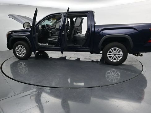 Used 2023 Toyota Tundra SR5 w/ SR5 Premium Package AWD/4WD image 38