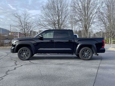 Used 2024 Toyota Tundra Platinum image 2