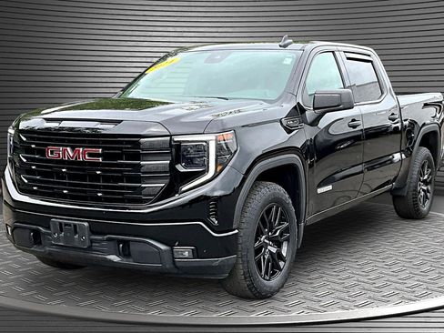 Used 2024 GMC Sierra 1500 Elevation AWD/4WD image 3