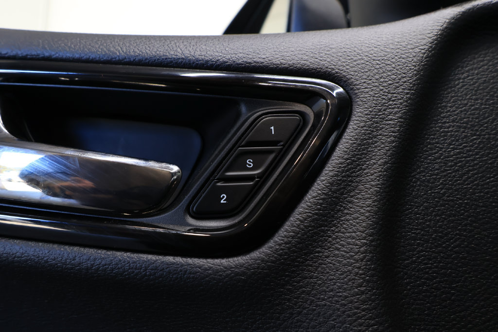 Used 2025 Dodge Durango R/T AWD/4WD image 17