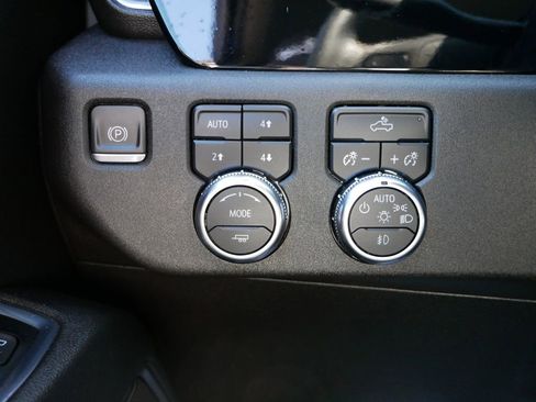 Used 2023 GMC Sierra 1500 Elevation w/ X31 Off-Road Package image 20