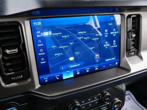 Used 2021 Ford Bronco First Edition AWD/4WD image 31