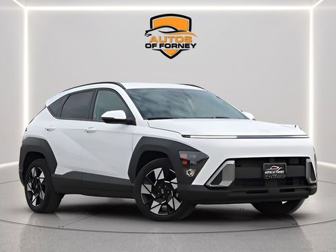 Used 2025 Hyundai Kona SEL FWD image 5