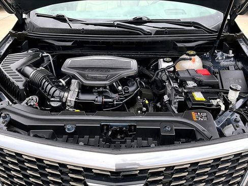 Used 2023 Cadillac XT5 Premium Luxury w/ Technology Package image 12