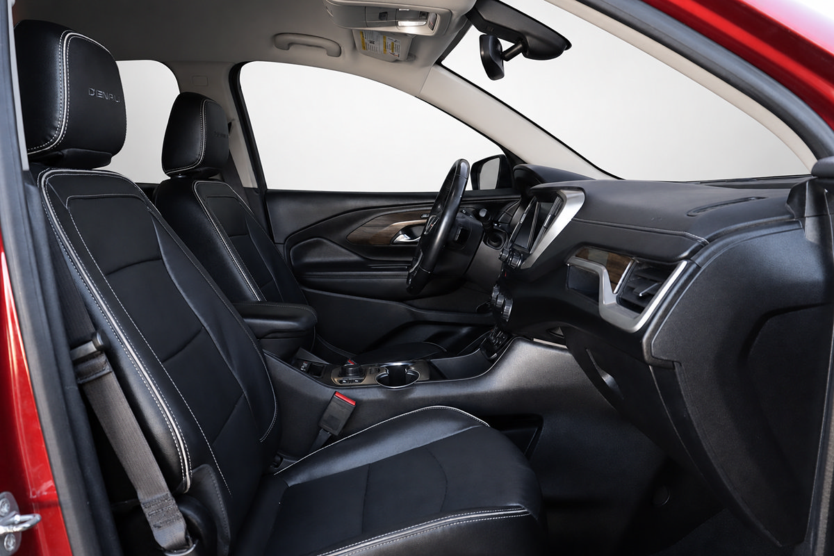 Used 2019 GMC Terrain Denali w/ Advanced Safety Package FWD image 21