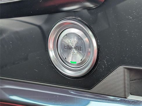 Used 2025 Chevrolet Corvette Z06 w/ Stealth Interior Trim Package RWD image 21