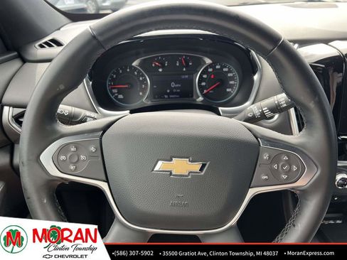Certified 2023 Chevrolet Traverse LT FWD image 18