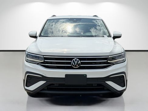 Certified 2024 Volkswagen Tiguan S AWD/4WD image 8