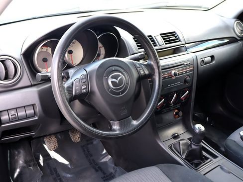 Used 2007 MAZDA MAZDA3 i Touring FWD image 16
