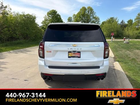Used 2021 Chevrolet Tahoe Premier w/ Premium Package AWD/4WD image 8