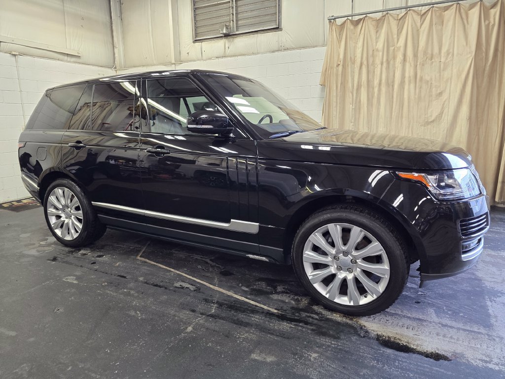 Used 2016 Land Rover Range Rover Supercharged AWD/4WD image 6