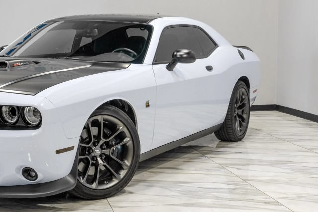 Used 2021 Dodge Challenger R/T Scat Pack w/ Shaker Package RWD image 7