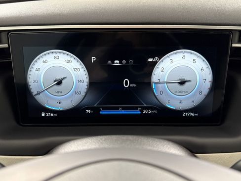 Certified 2023 Hyundai Tucson SEL w/ Convenience Package FWD image 17