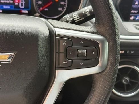 Used 2021 Chevrolet Blazer LT FWD image 21