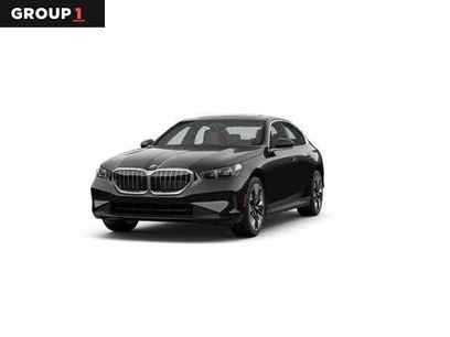 New 2025 BMW 530i