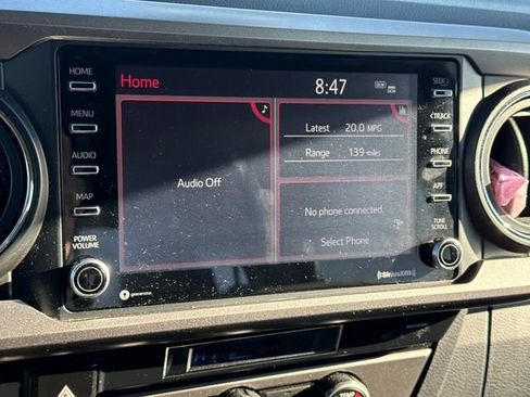 Used 2021 Toyota Tacoma SR5 AWD/4WD image 30