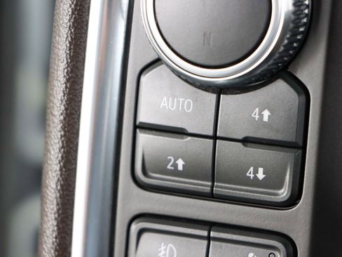 Used 2023 GMC Sierra 2500 Denali w/ Denali Ultimate Package image 24