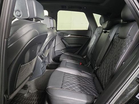 Used 2023 Audi SQ5 Premium Plus w/ Premium Plus Package image 10