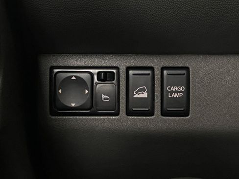 Used 2021 Nissan Frontier SV w/ SV Utility Package AWD/4WD image 15