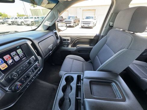 Used 2017 Chevrolet Silverado 1500 LT w/ High Desert Package AWD/4WD image 33