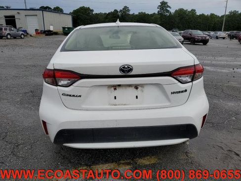 Used 2020 Toyota Corolla LE image 6