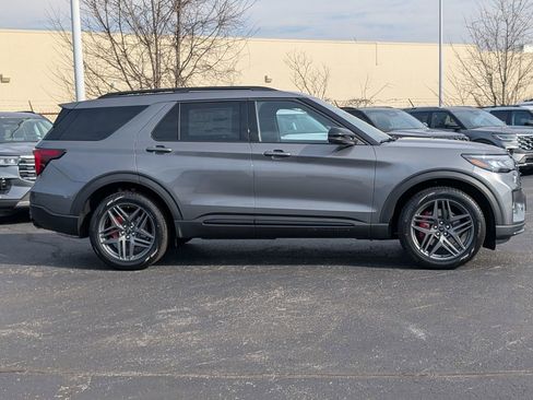 New 2026 Ford Explorer ST w/ Sun And Sound Package image 3