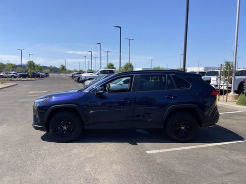 Used 2024 Toyota RAV4 XLE AWD/4WD image 4