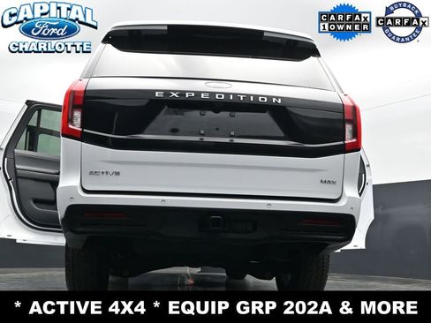Used 2025 Ford Expedition Max Active AWD/4WD image 40