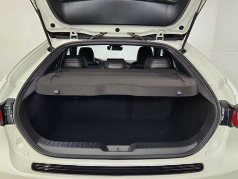 New 2026 MAZDA MAZDA3 Hatchback w/Premium Plus Pkg AWD/4WD image 36