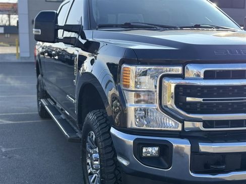 Used 2020 Ford F350 Lariat w/ Lariat Value Package image 11