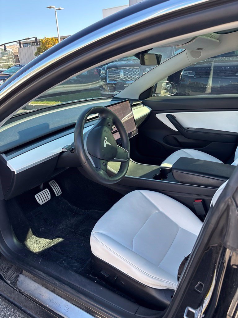 Used 2020 Tesla Model 3 Performance AWD/4WD image 9
