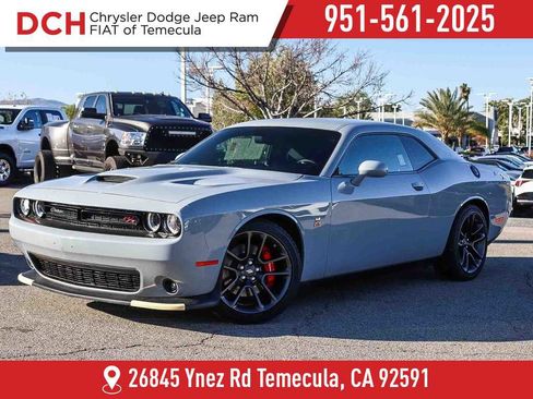 Certified 2022 Dodge Challenger R/T Scat Pack image 1