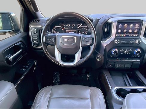 Used 2020 GMC Sierra 1500 SLT RWD image 5