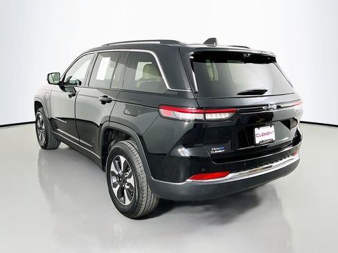 Used 2022 Jeep Grand Cherokee Limited 4xe w/ Luxury Tech Group II AWD/4WD image 9