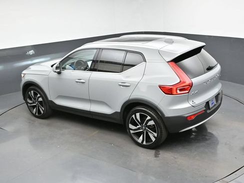 Used 2024 Volvo XC40 B5 Plus w/ Climate Package AWD/4WD image 45